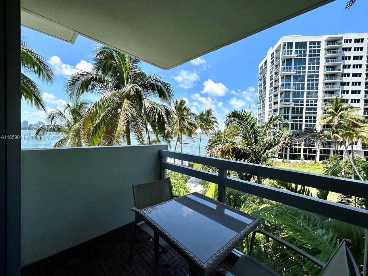 Direct Bayview's from this 1 bedroom 1.5 bath corner unit, bright and spacious. Direct bay and downtown Miami views from every room. Perfect rental fully furnished. look no further.  Walking distance to Shops, Restaurants and Beaches. Come and enjoy Resort Lifestyle living. Building offers full amenities, State of the Art gym, 24 hr. Security, 2 Pools, Restaurants and Bar on site, Cleaners, Doggy Park, Convenient store. A Must See. Call Listing Agents for Showings.