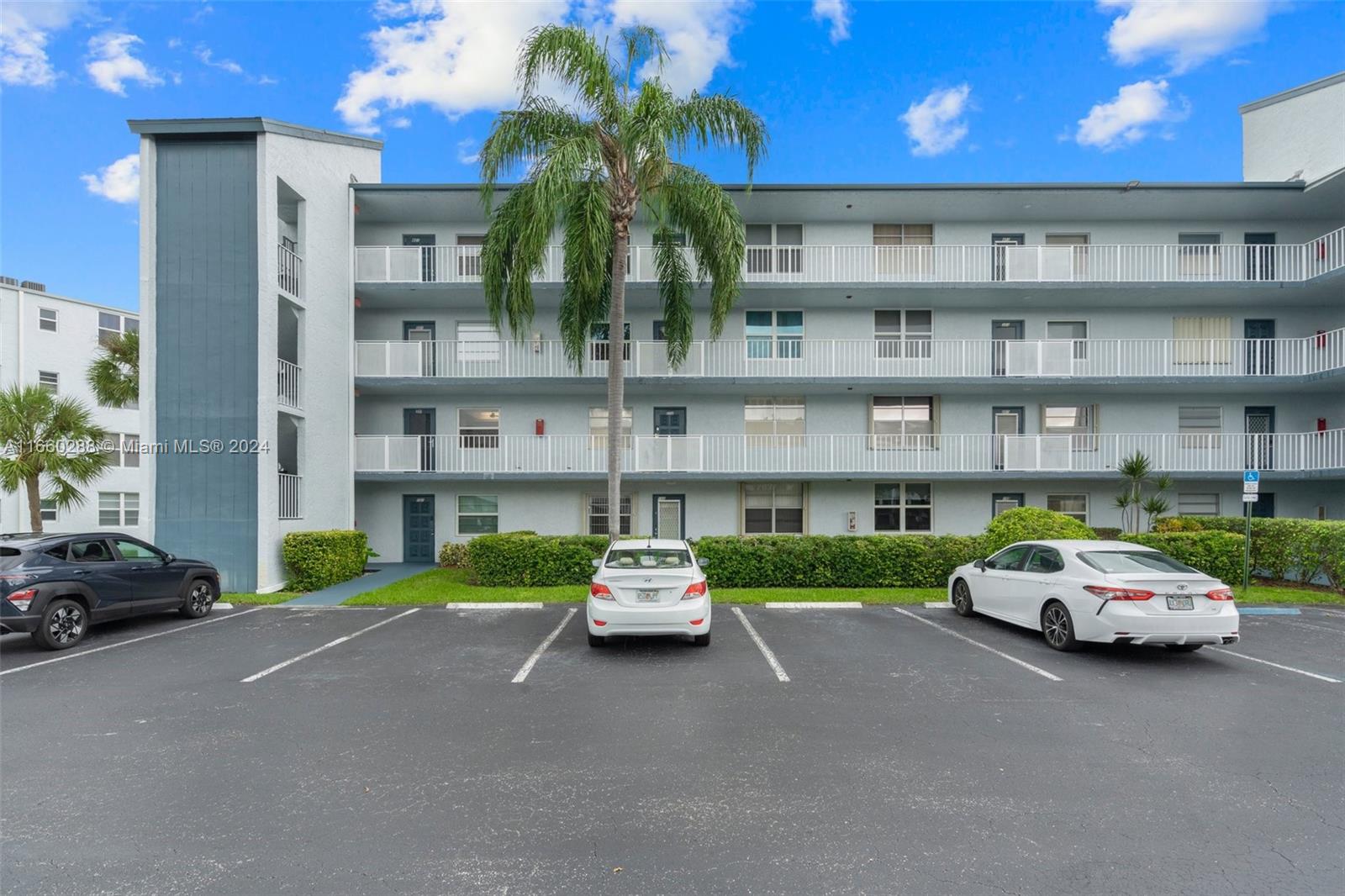 7624 NW 18th St #302, Margate, Florida image 38