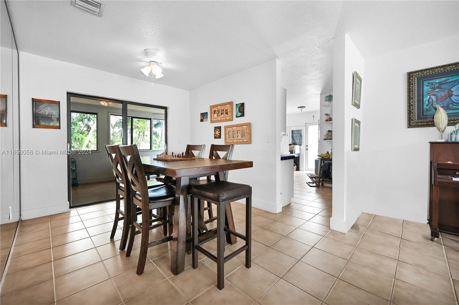 14615 Harris Pl, Miami Lakes, Florida image 9