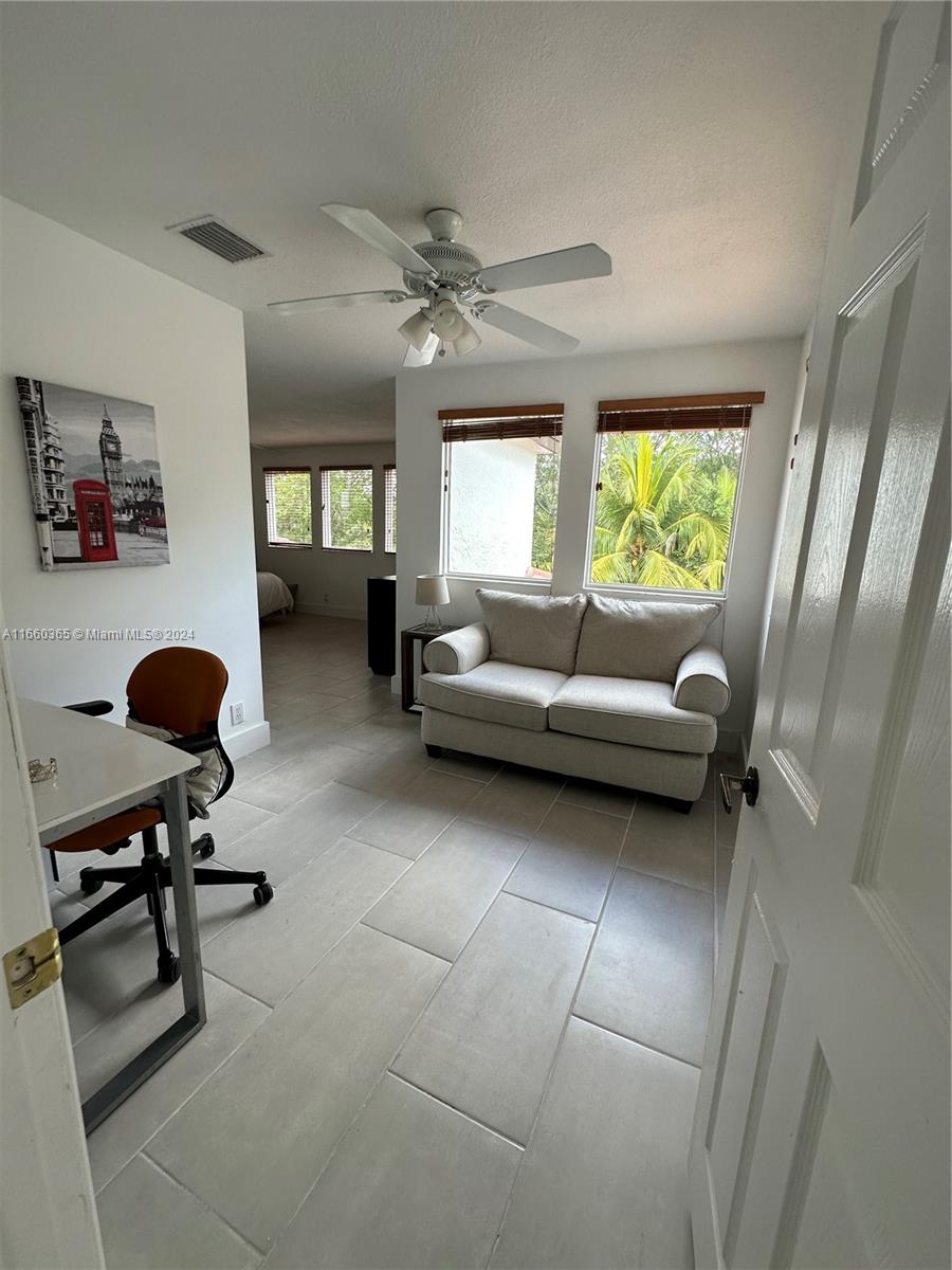 1307 Camellia Cir, Weston, Florida image 24