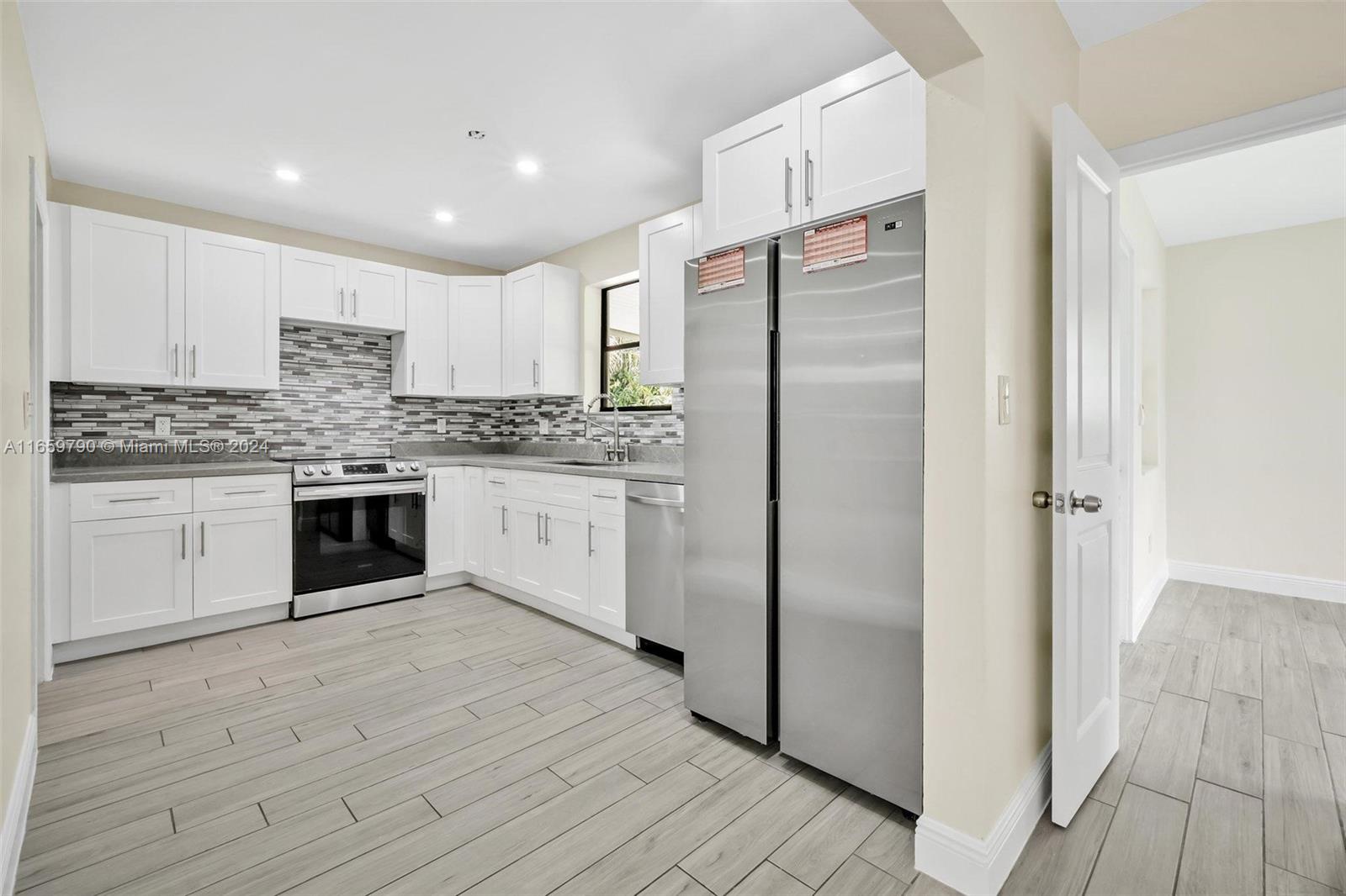 Listing Photo 18
