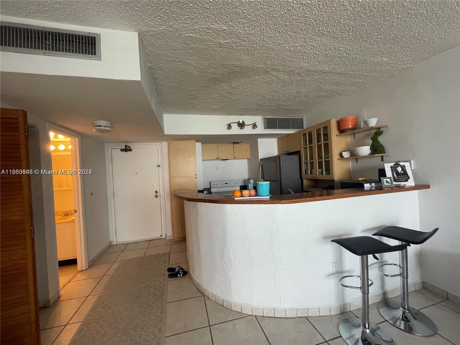 9273 Collins Ave #811, Surfside, Florida image 12