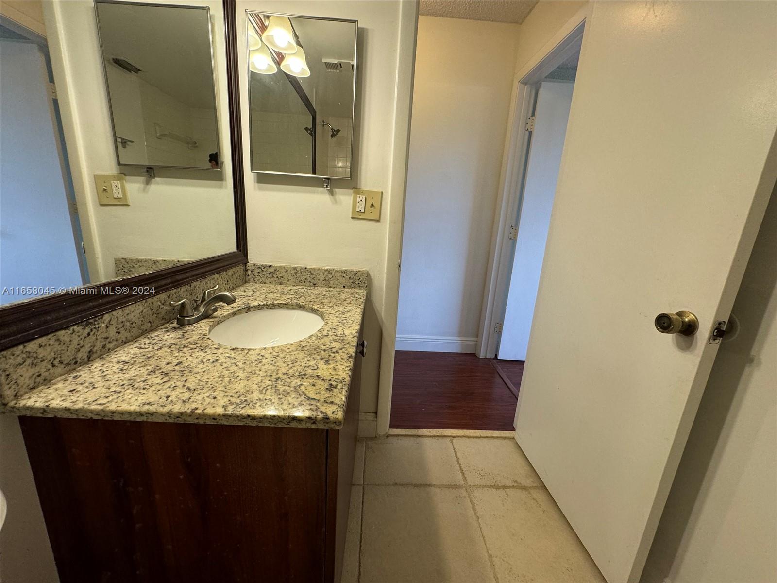 5801 Riverside Dr #202B3, Coral Springs, Florida image 14