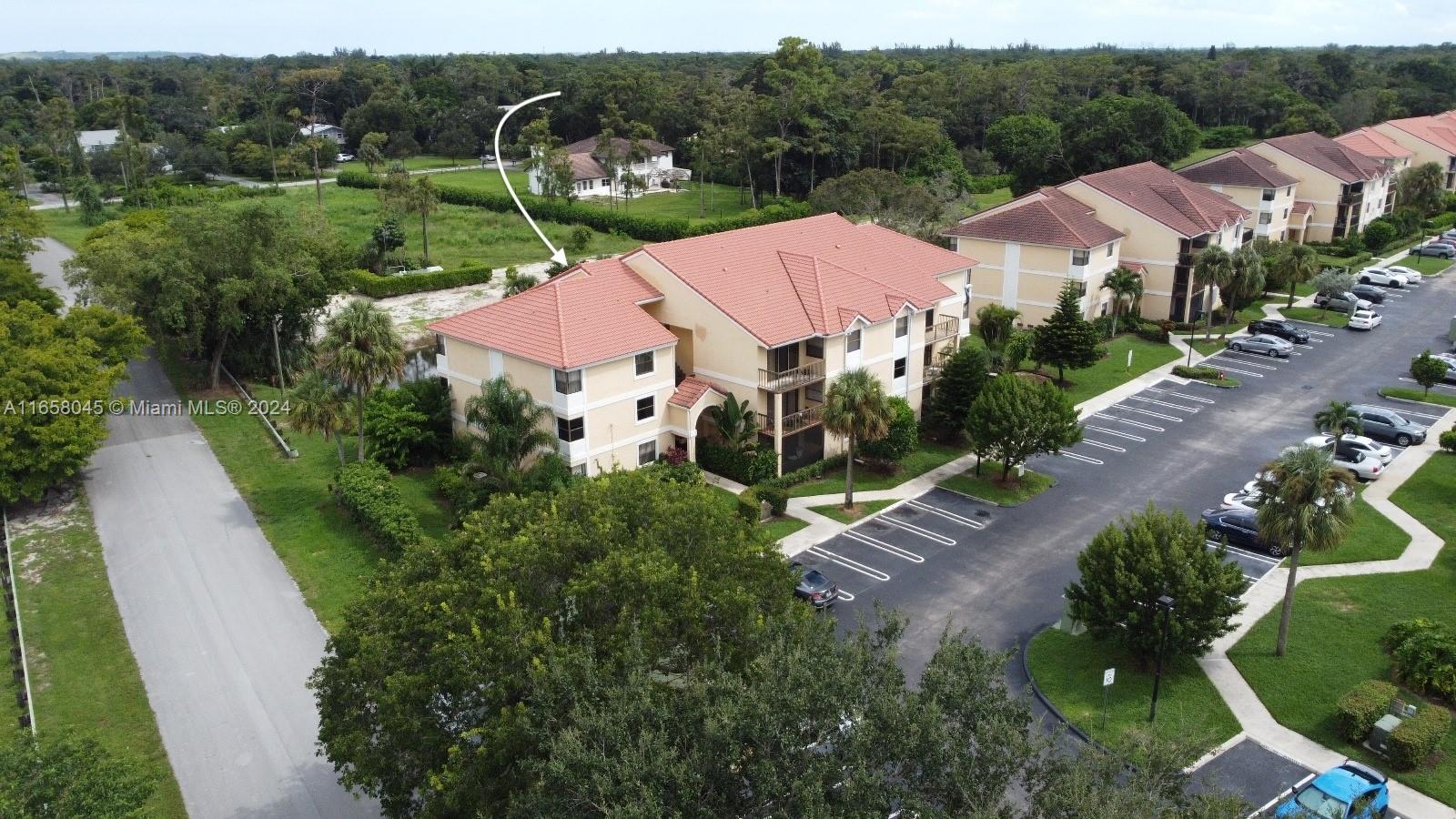 5801 Riverside Dr #202B3, Coral Springs, Florida image 4