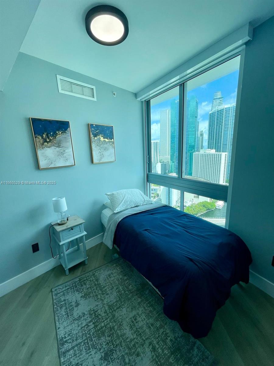350 S Miami Ave #2902, Miami FL 33130