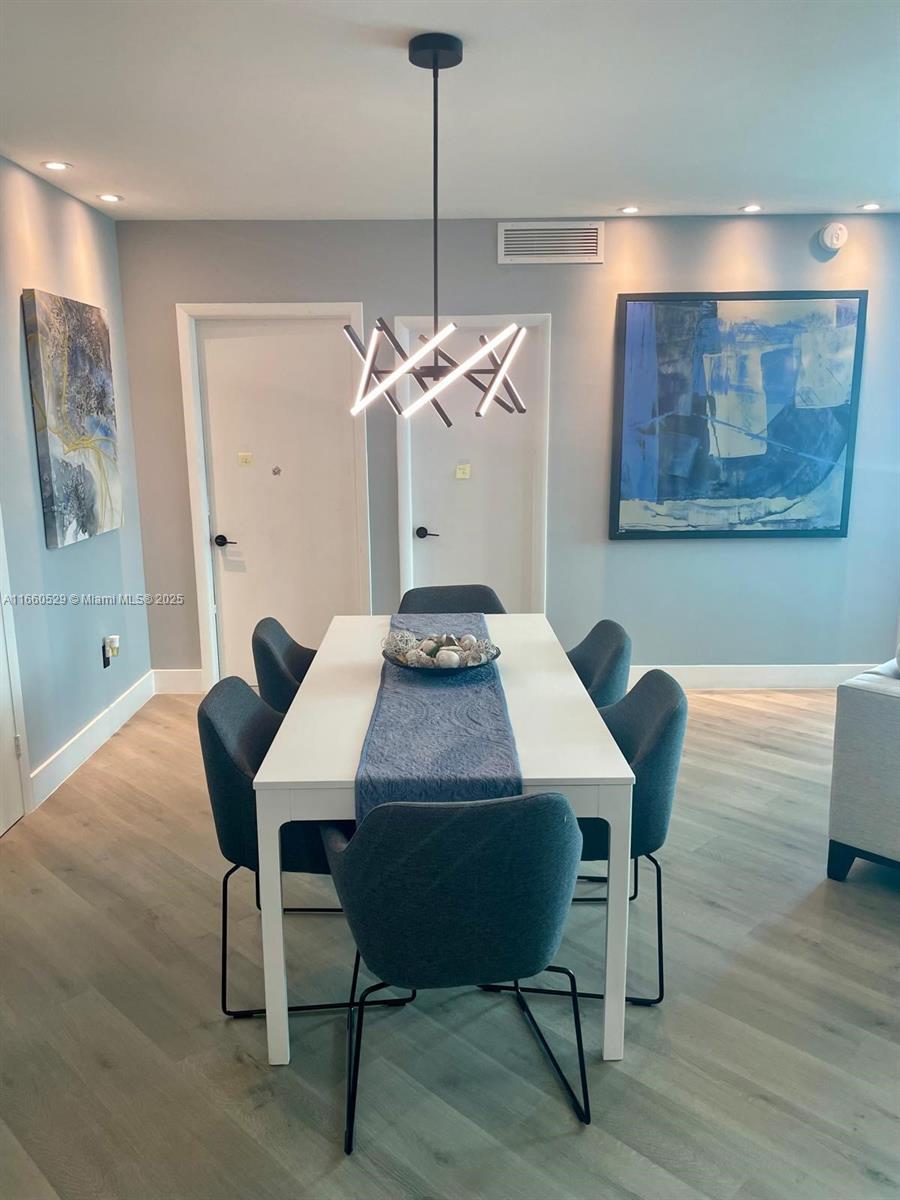 350 S Miami Ave #2902, Miami FL 33130
