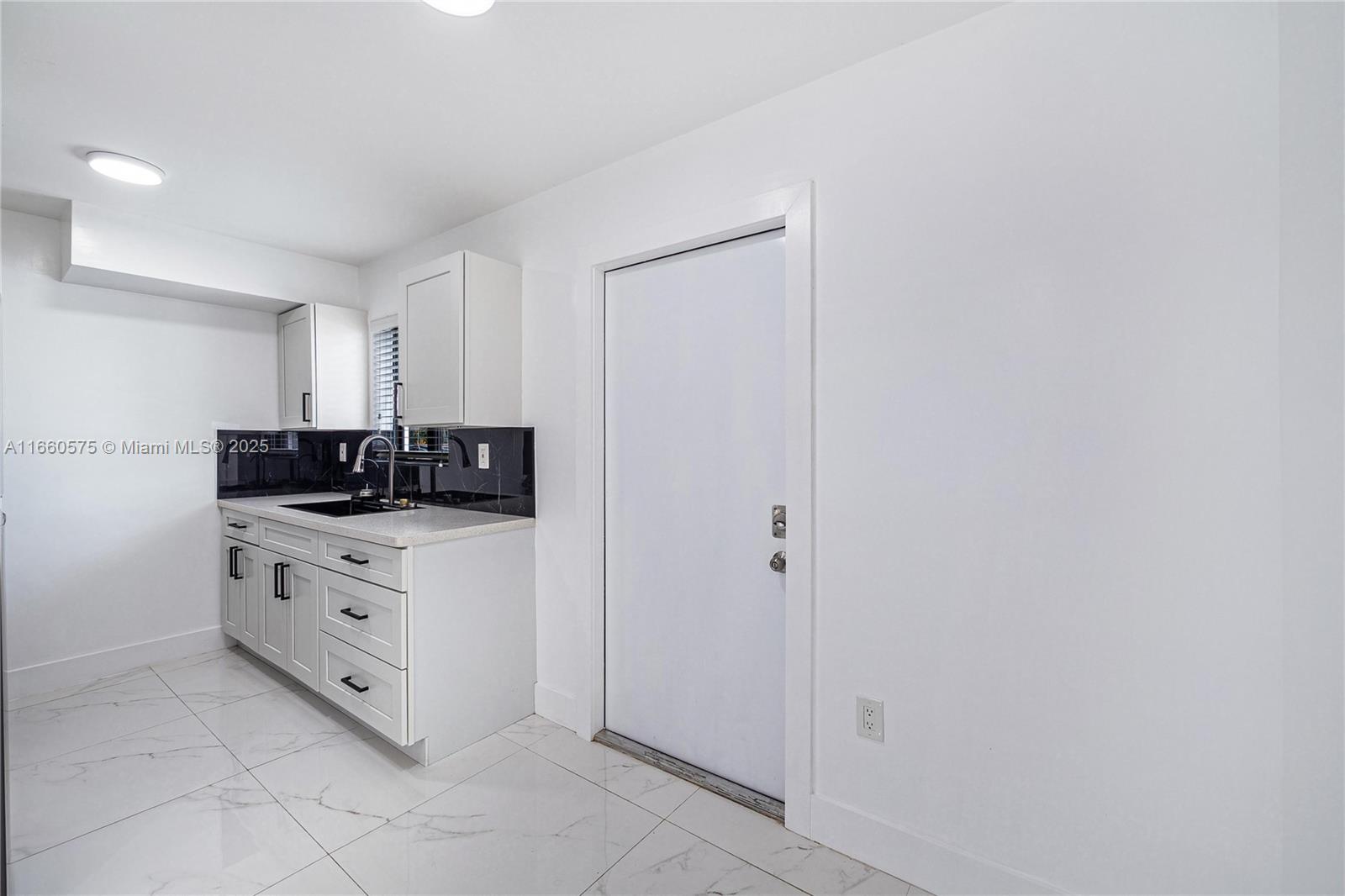 131 NE 77th St, Miami, Florida image 31