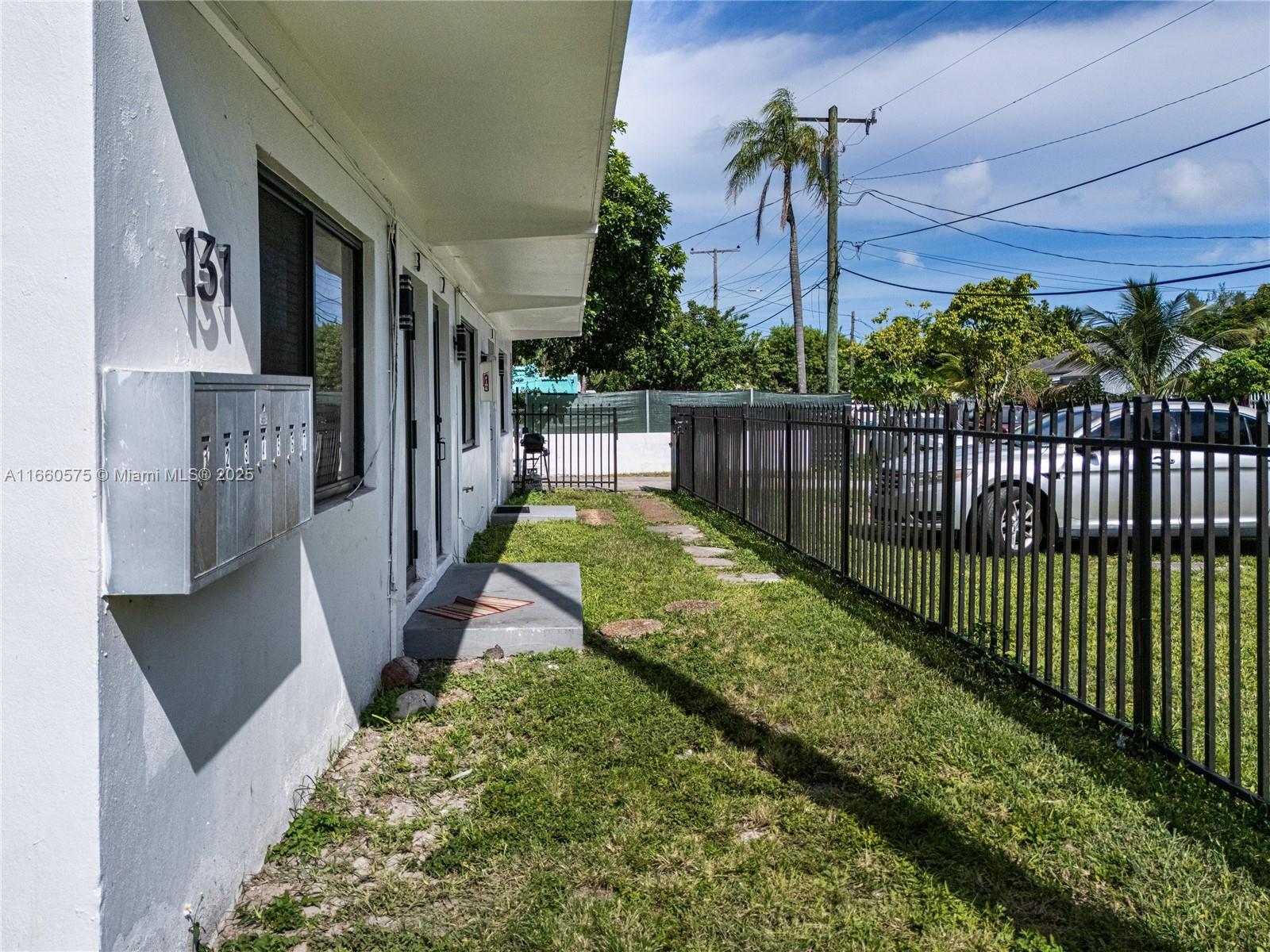 131 NE 77th St, Miami, Florida image 4