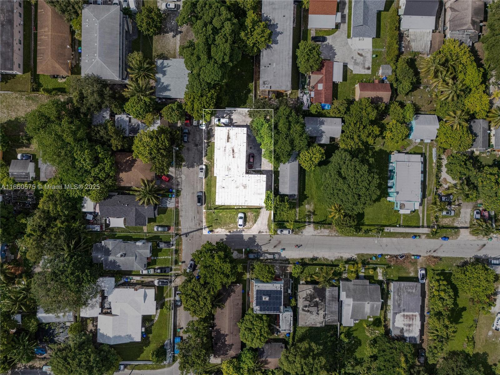 131 NE 77th St, Miami, Florida image 9
