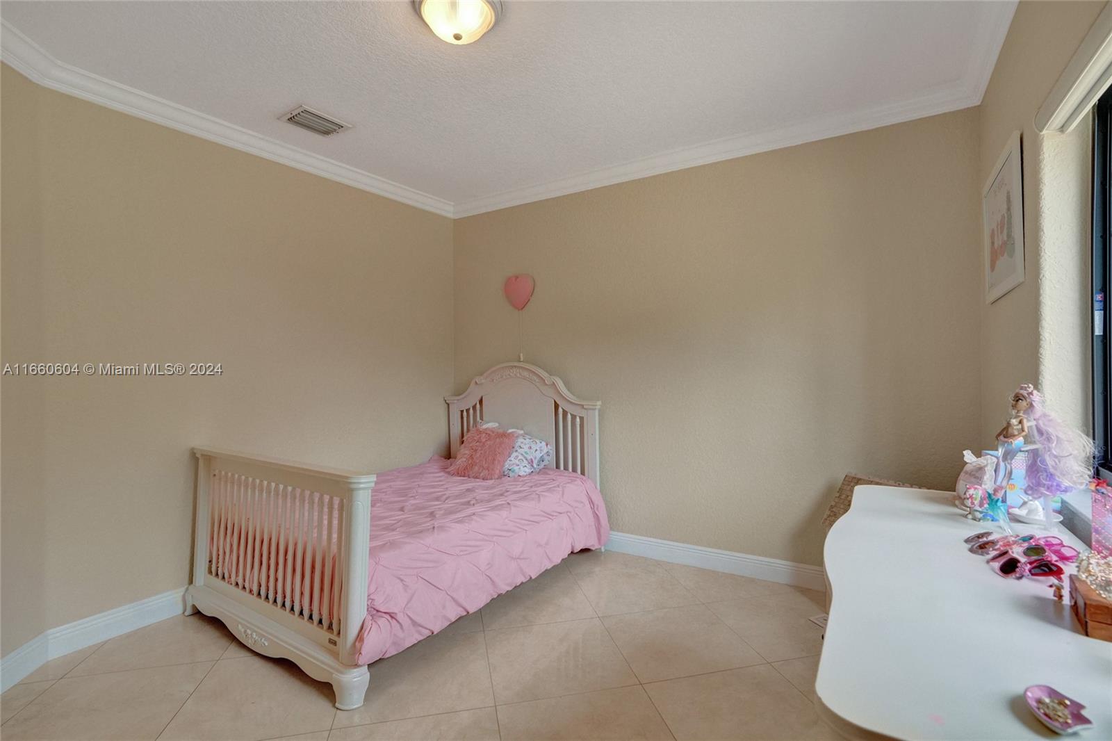 8843 NW 176th St, Hialeah, Florida image 22