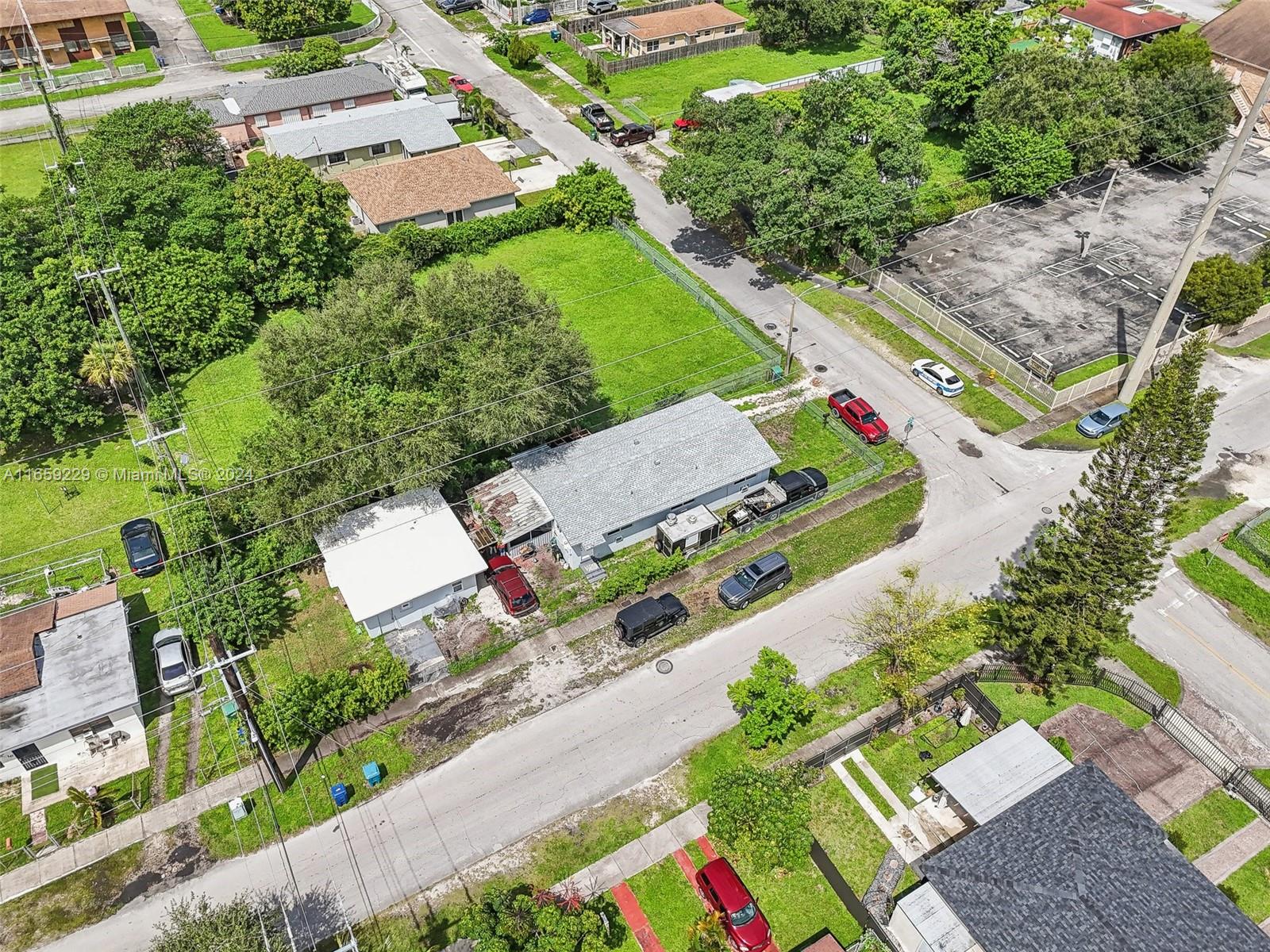 2406 NW 67th St, Miami, Florida image 41