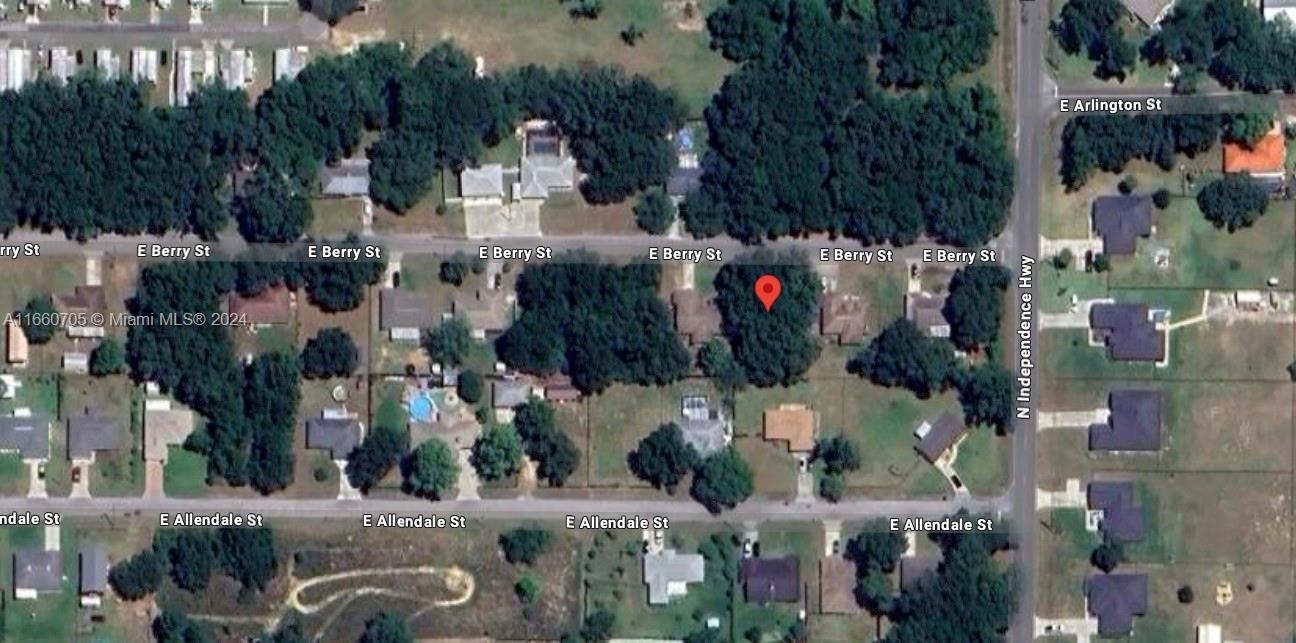 4102 E Berry St, Inverness, Florida image 2