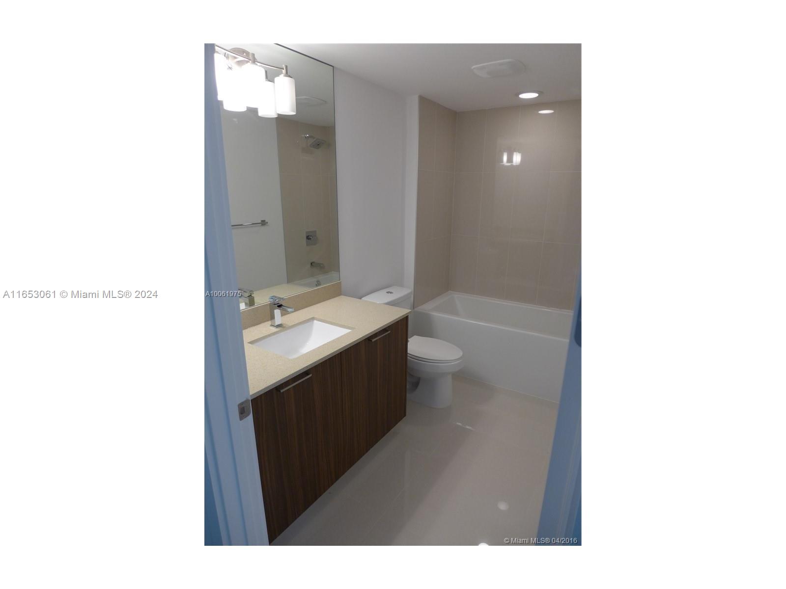 5252 NW 85th Ave #402, Doral, Florida image 26