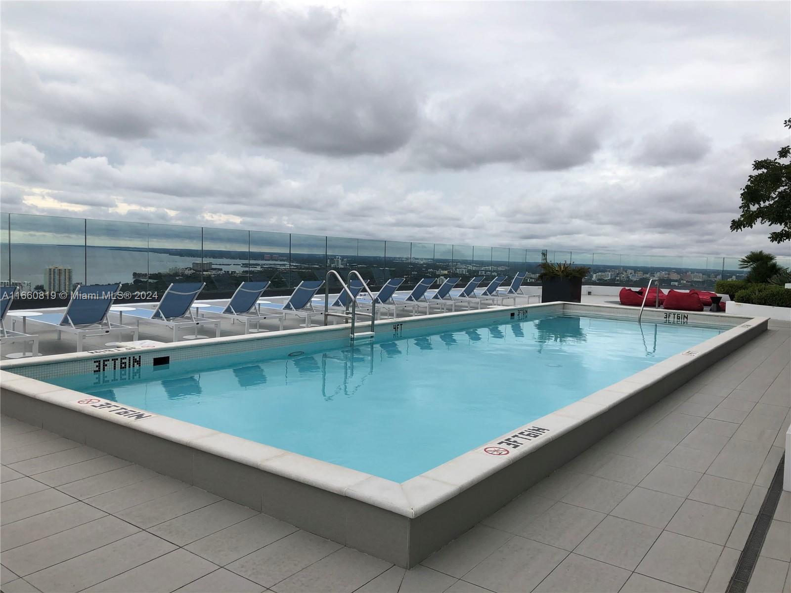 55 SW 9th St #2201, Miami FL 33130