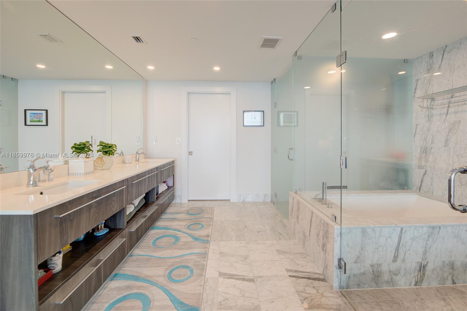 3131 NE 7th Ave #3202, Miami FL 33137