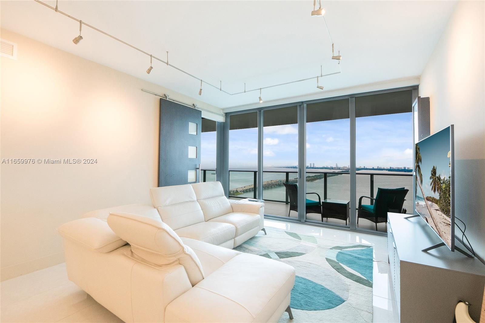 3131 NE 7th Ave #3202, Miami FL 33137