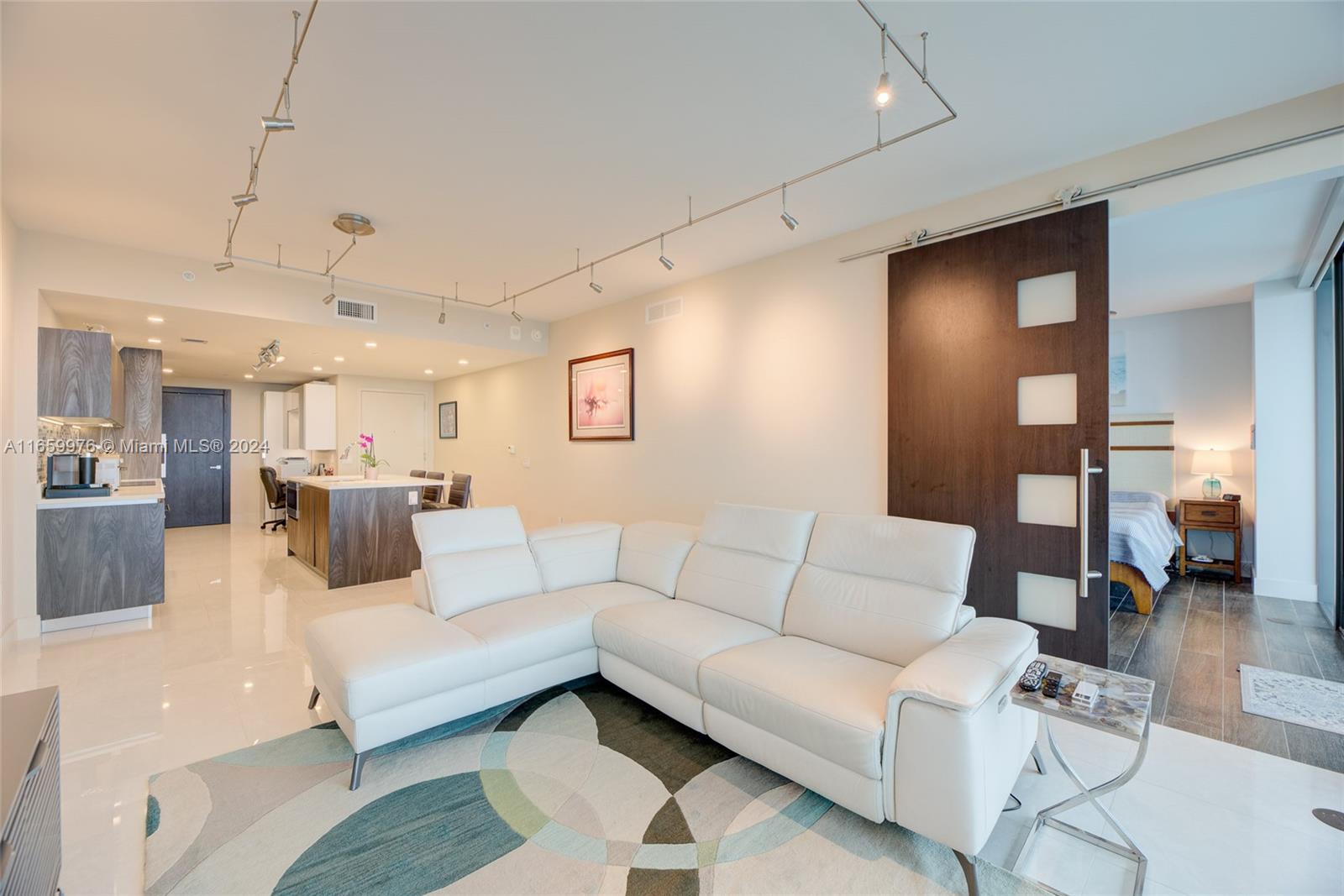 3131 NE 7th Ave #3202, Miami FL 33137