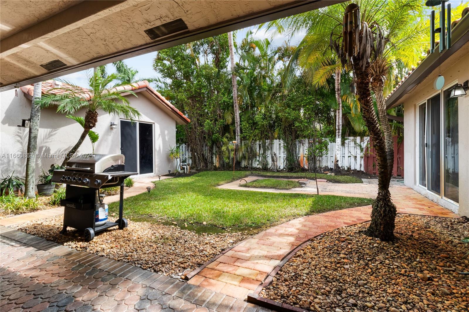 14520 SW 37th St, Miramar, Florida image 40