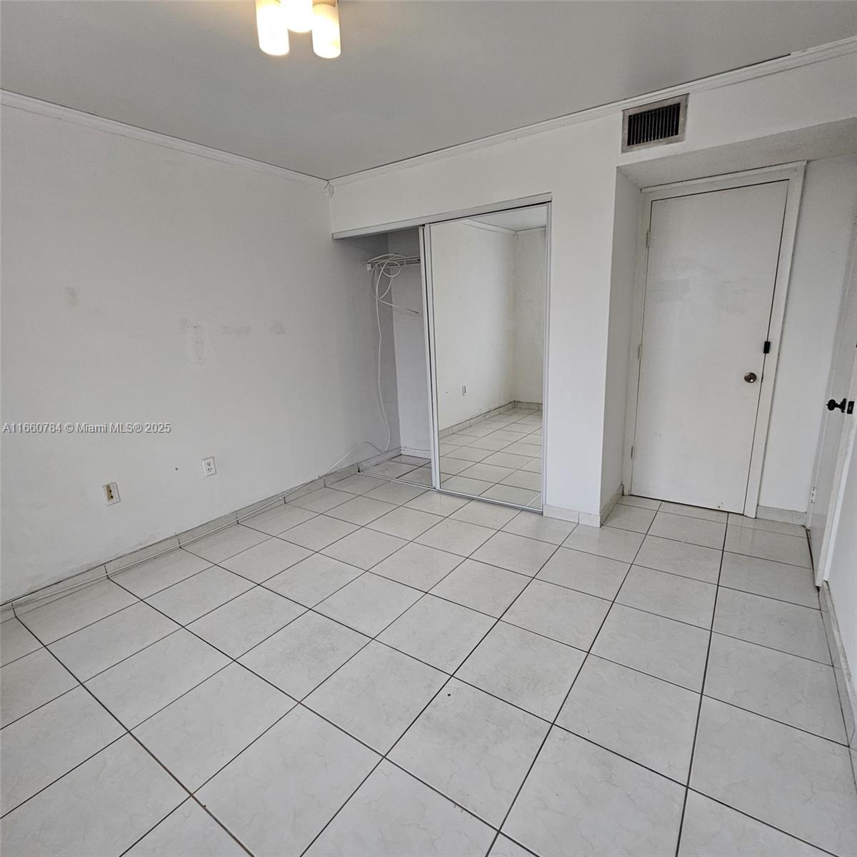 1182 W 37th Ter #11, Hialeah, Florida image 34