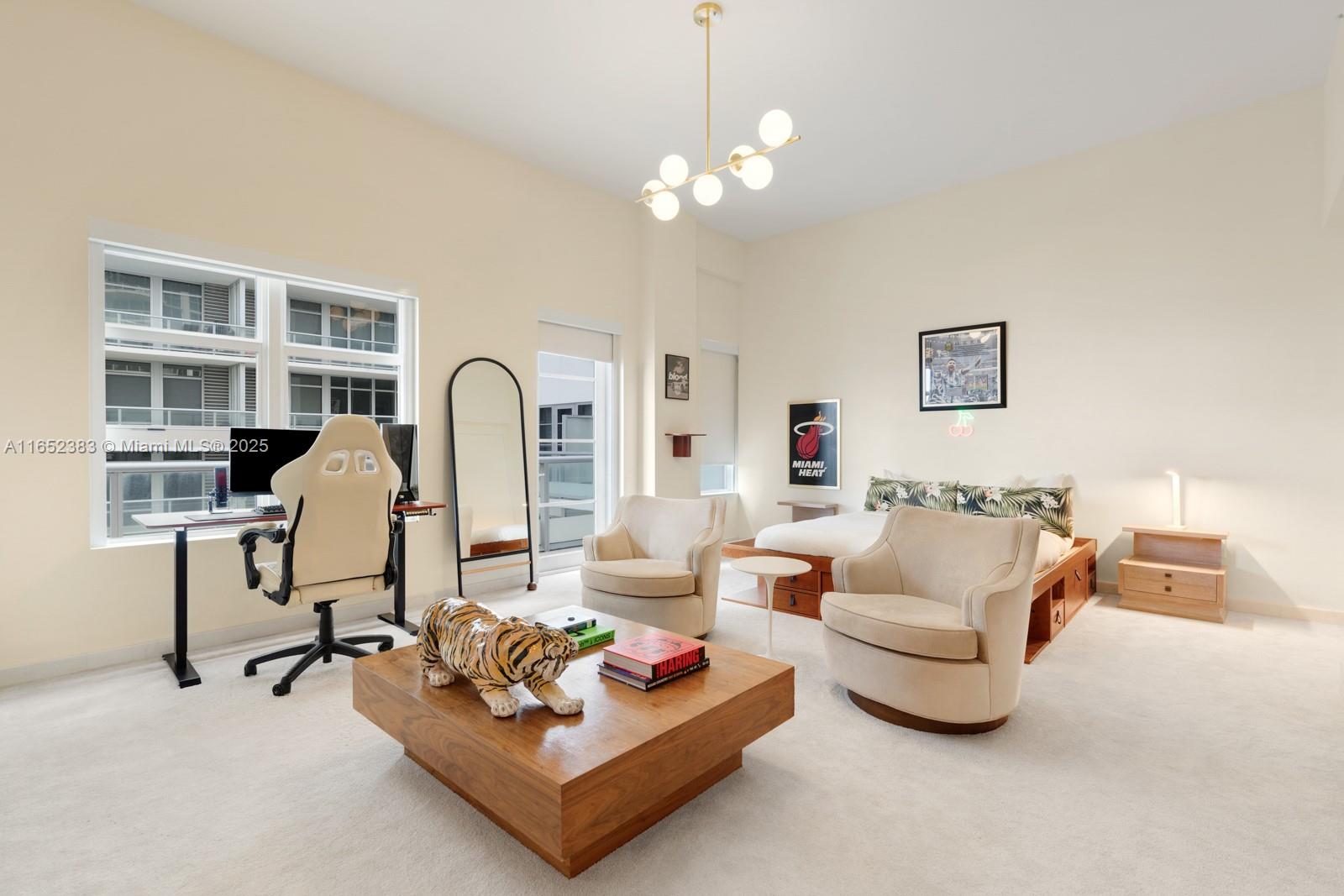 Listing Photo 14