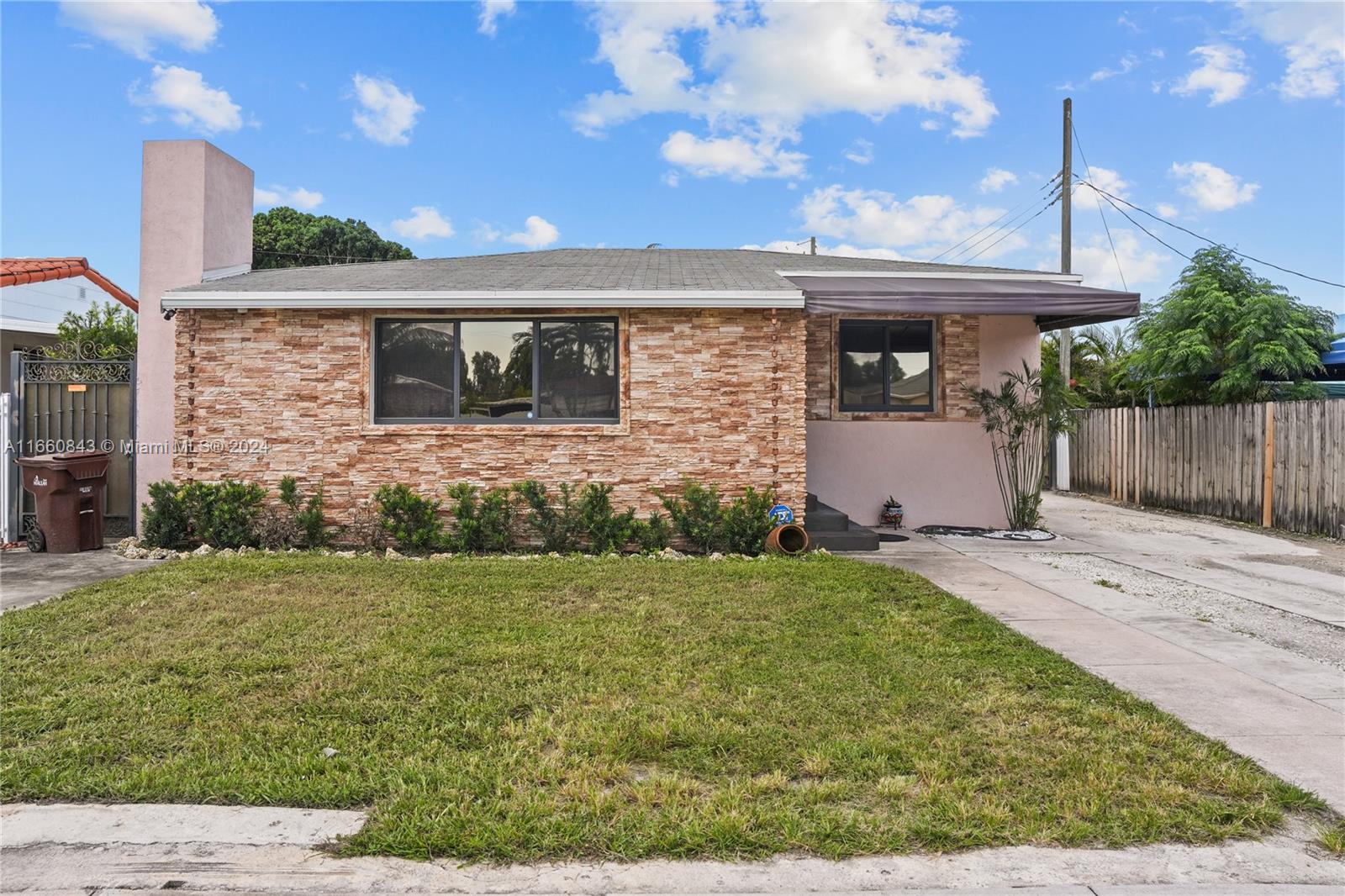 117 W 34th St, Hialeah, Florida image 2