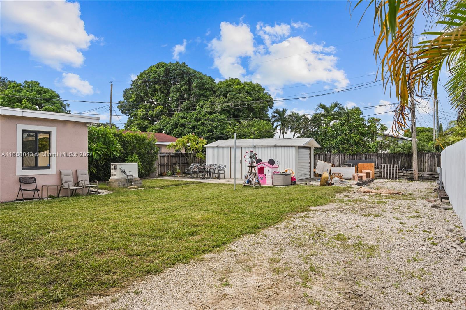 117 W 34th St, Hialeah, Florida image 21