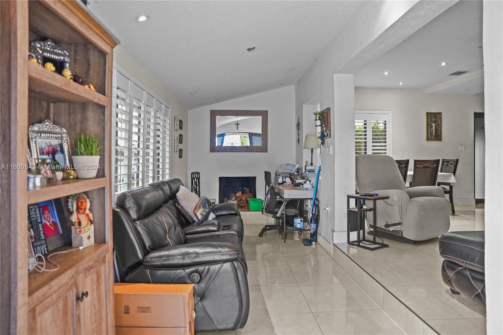 117 W 34th St, Hialeah, Florida image 3