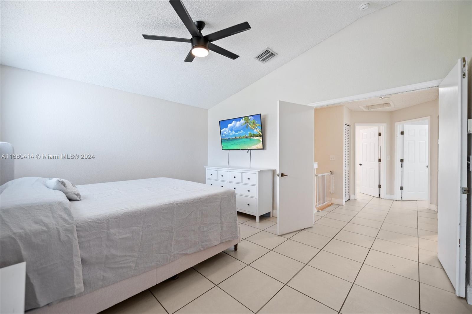 16819 SW 1st Mnr #16819, Pembroke Pines, Florida image 20