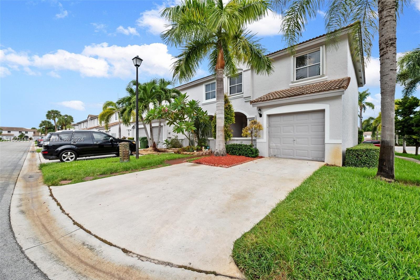 16819 SW 1st Mnr #16819, Pembroke Pines, Florida image 3