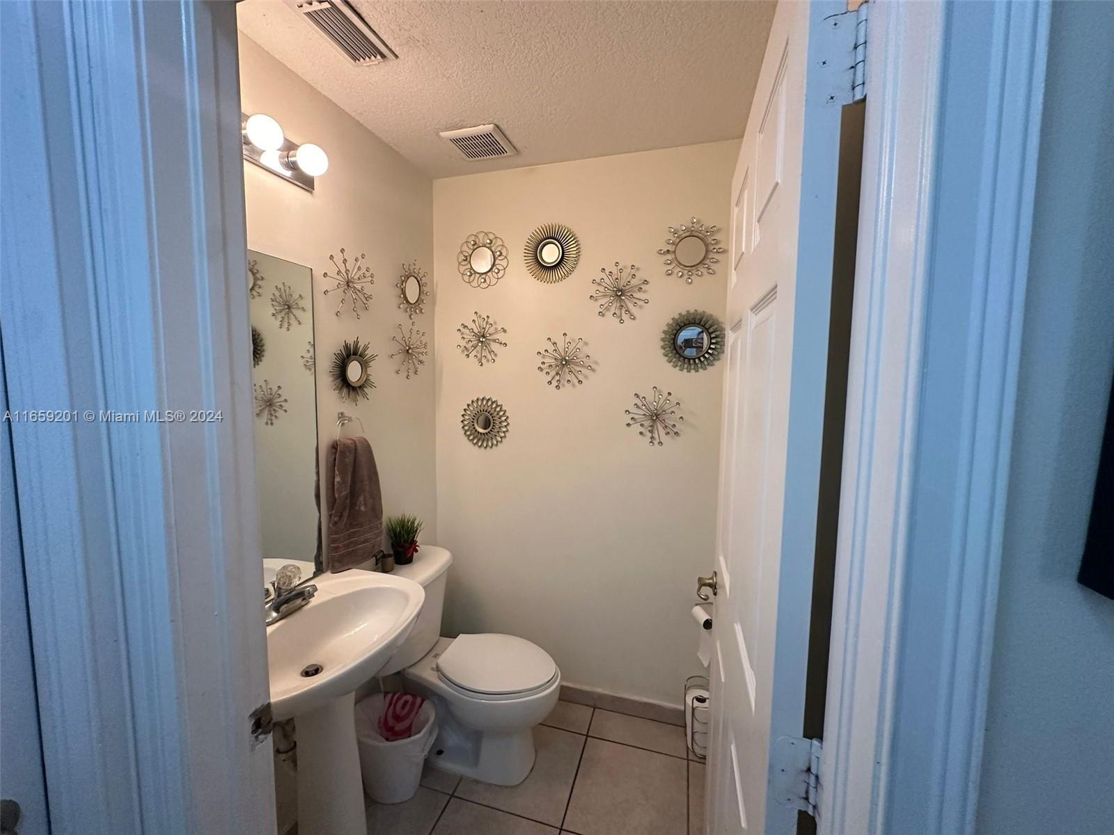 10191 NW 43rd Ter #10191, Doral, Florida image 17