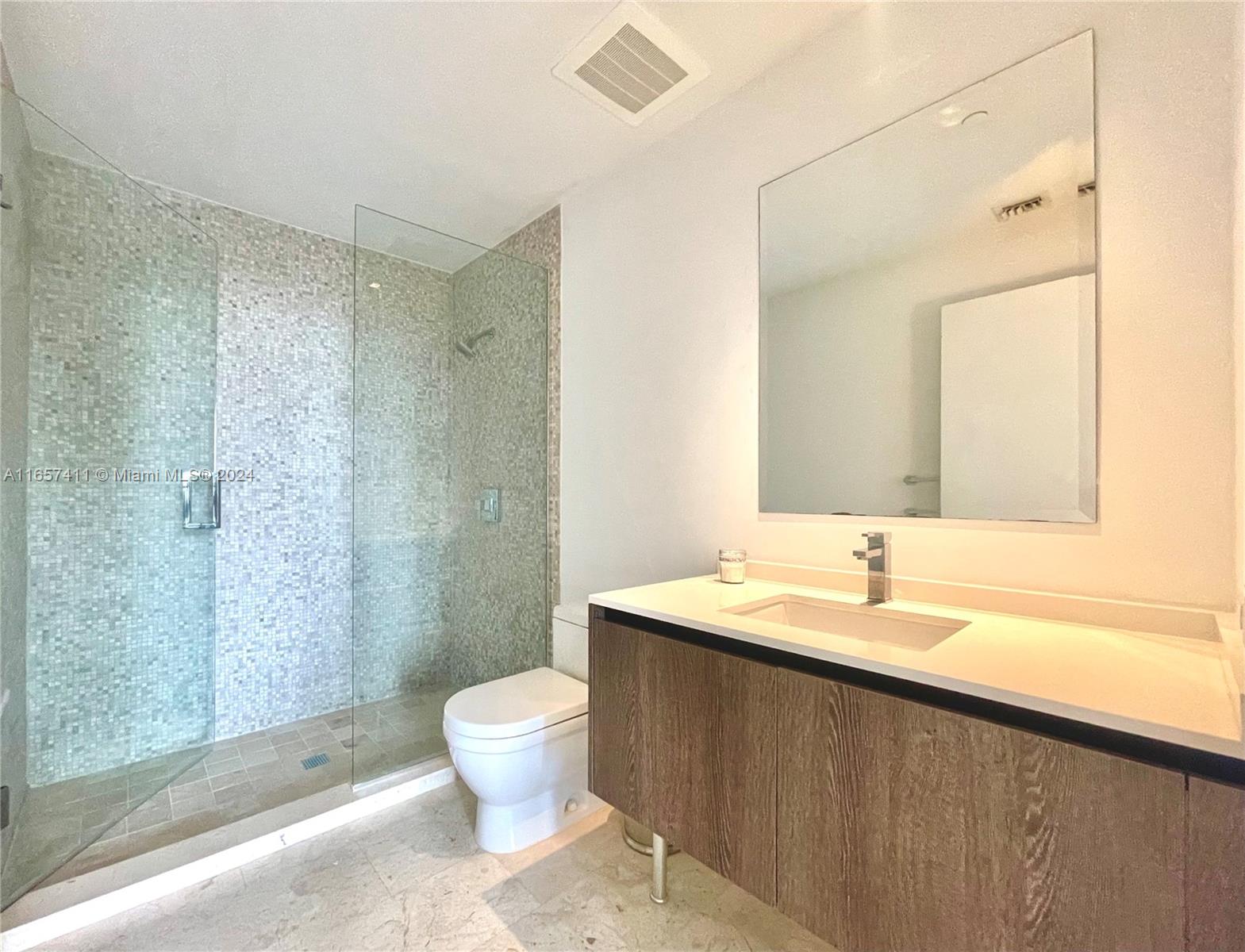 88 SW 7th St #1805, Miami, Florida image 12