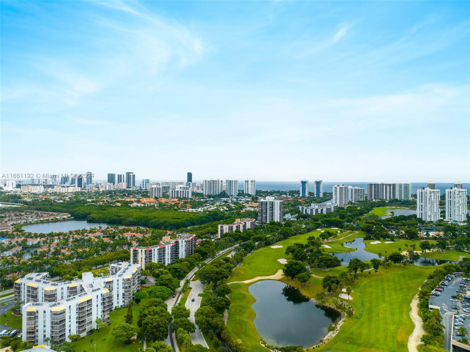 20350 W Country Club Dr #123-4, Aventura, Florida image 33