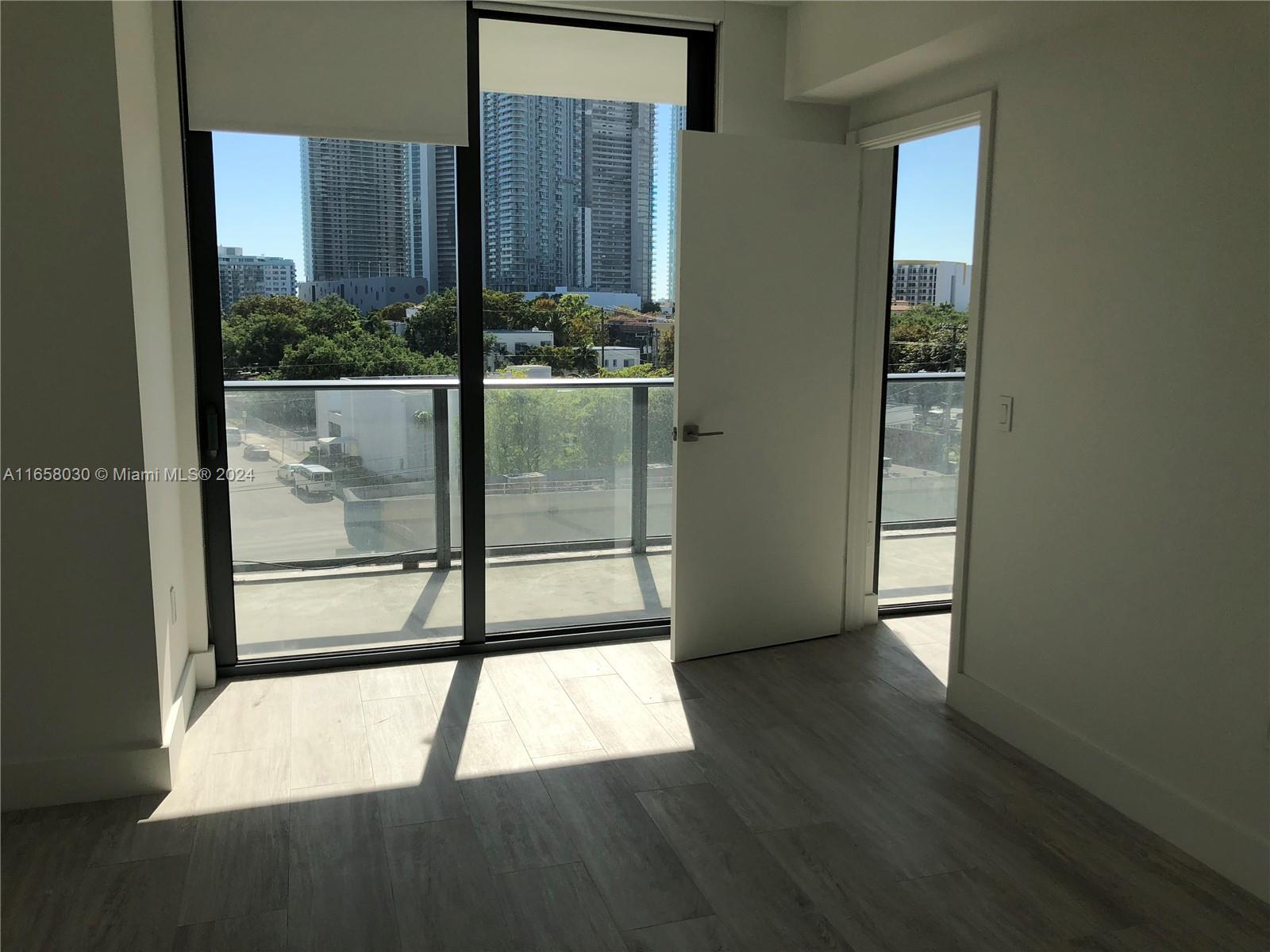 121 NE 34th St #L406, Miami FL 33137