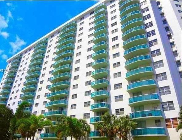 19390 Collins Ave #1025, Sunny Isles Beach, Florida image 18