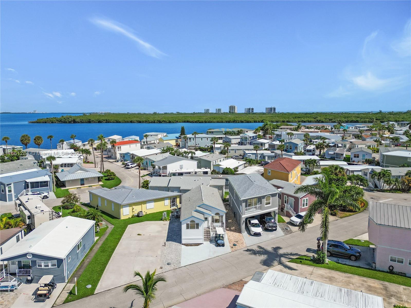 211 Nettles Blvd, Jensen Beach, Florida image 40