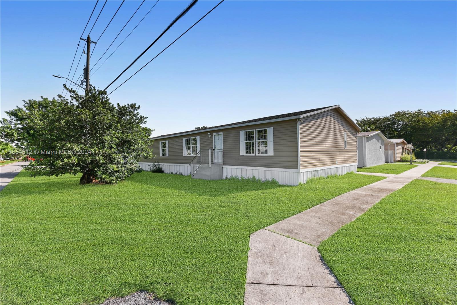 21431 NW 3rd St, Pembroke Pines, Florida image 1