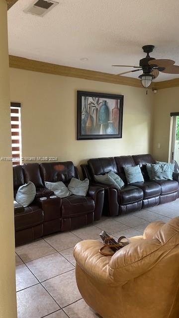 19245 NW 14th St, Pembroke Pines, Florida image 11