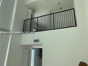 300 S Biscayne Blvd #L-832, Miami FL 33131
