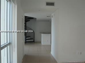 300 S Biscayne Blvd #L-832, Miami FL 33131