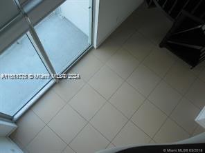 300 S Biscayne Blvd #L-832, Miami FL 33131