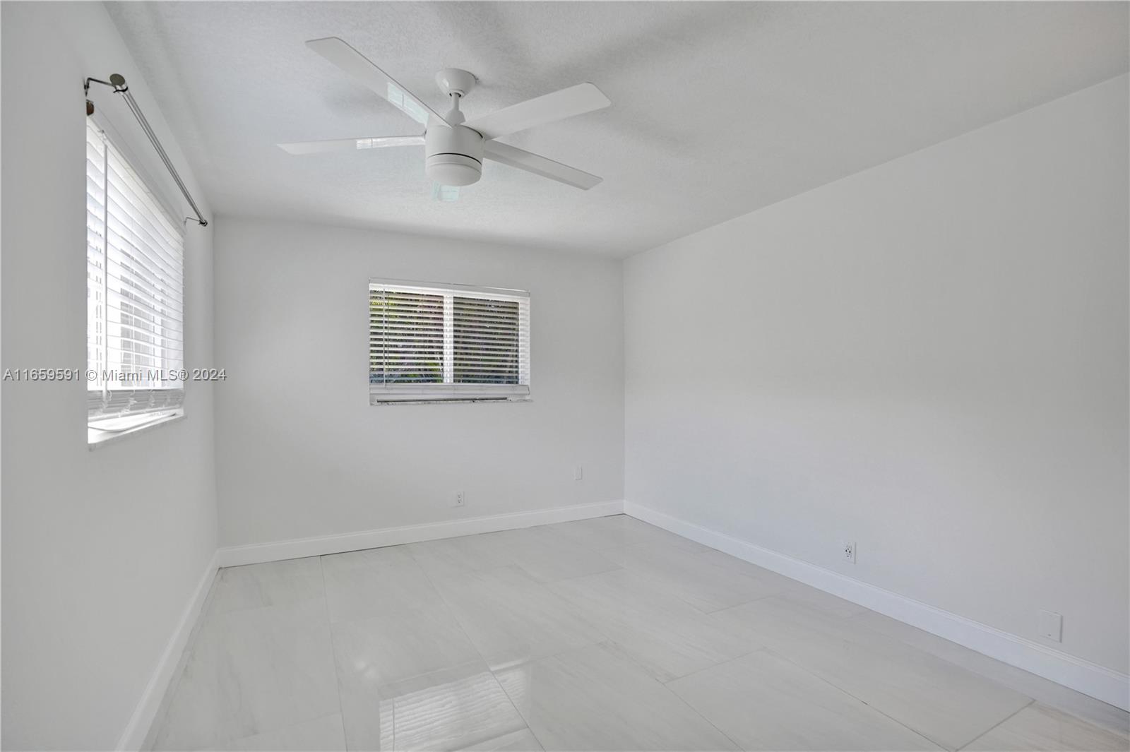 11280 NW 40th St, Coral Springs, Florida image 33