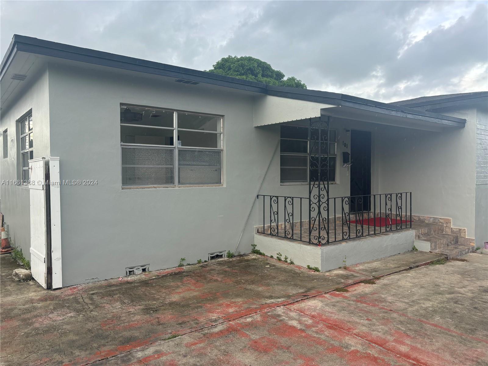 181 W 30th St, Hialeah, Florida image 1