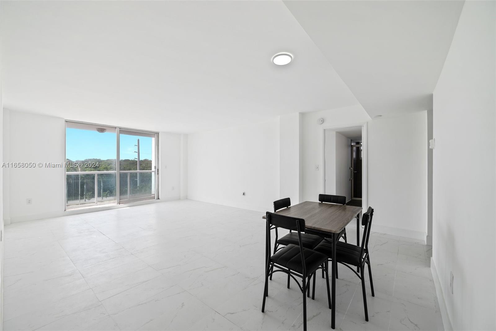 2841 NE 163rd St #602, North Miami Beach, Florida image 12