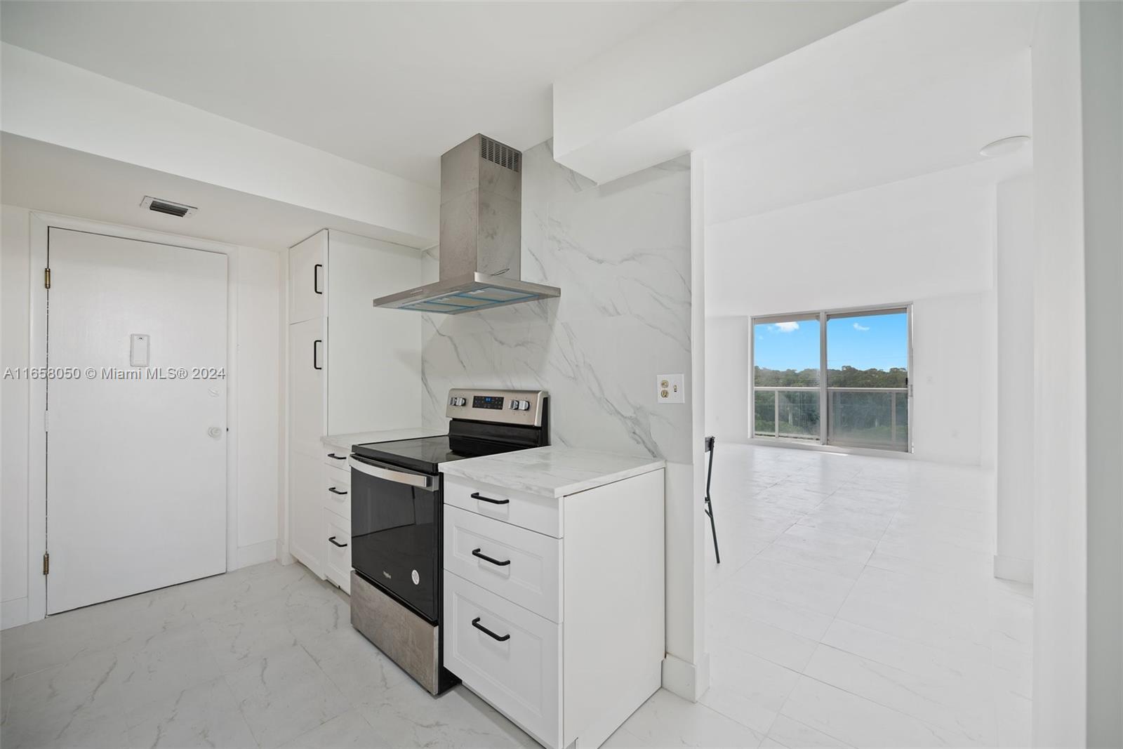 2841 NE 163rd St #602, North Miami Beach, Florida image 21