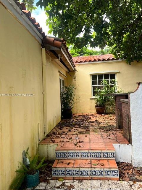 118 Sarto Ave, Coral Gables, Florida image 4