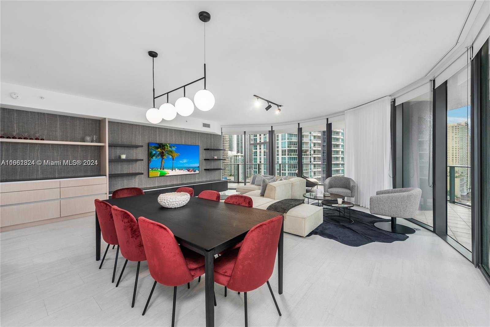 1000 Brickell Plz #2102, Miami FL 33131