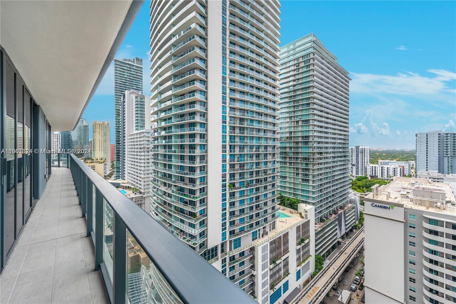1000 Brickell Plz #2102, Miami FL 33131