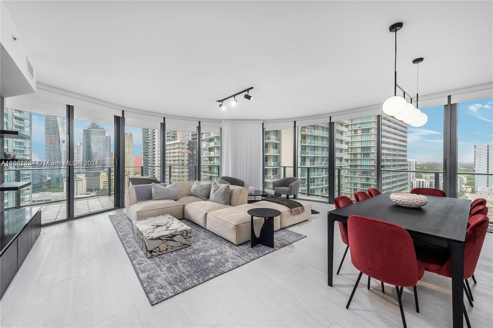 1000 Brickell Plz #2102, Miami FL 33131