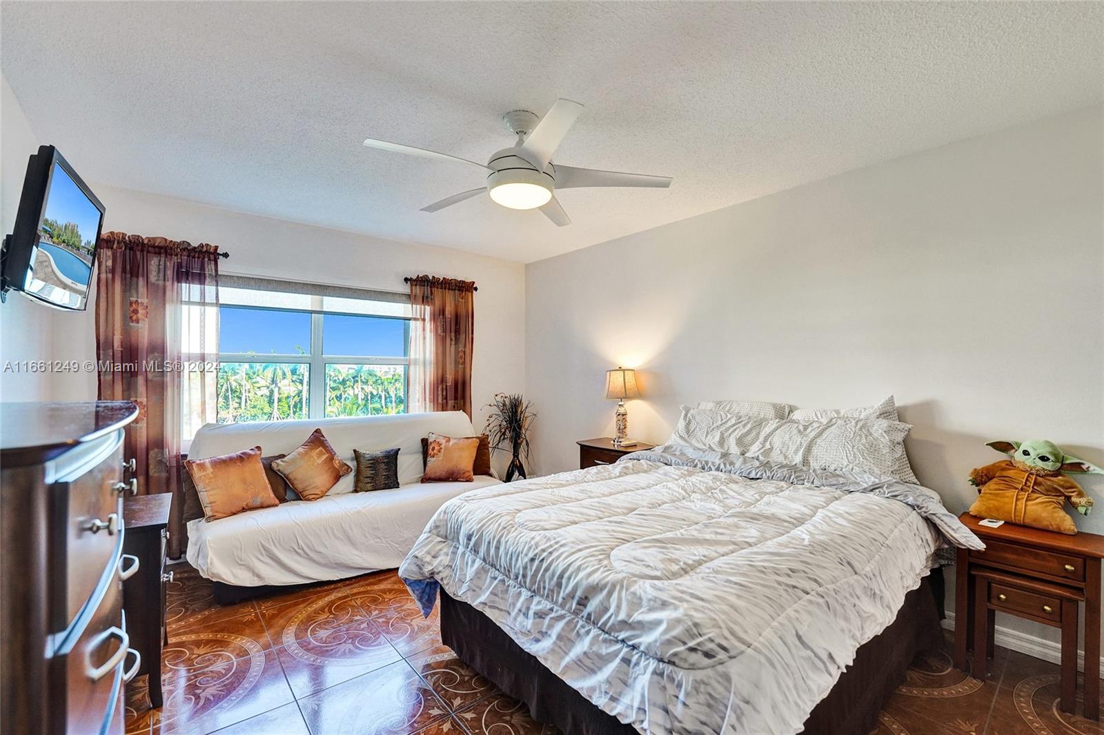 200 Diplomat Pkwy #433, Hallandale Beach, Florida image 24