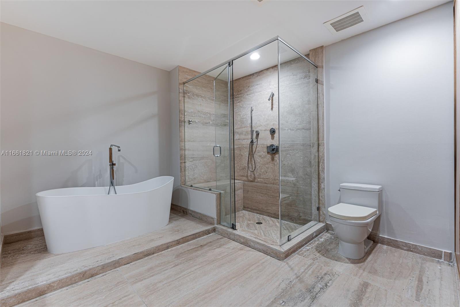 15811 Collins Ave #1802, Sunny Isles Beach FL 33160